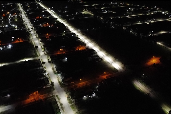 Iluminación Av. Italia y Av. Garrone - W. Escalante