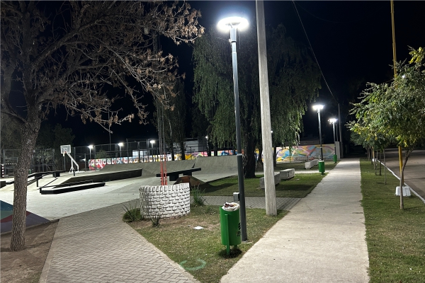 Iluminación Polideportivo Municipal Etruria